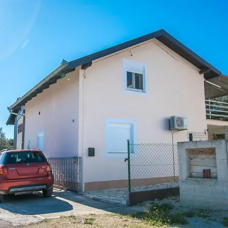 Marasovic アパート