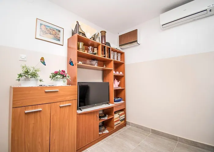Marasovic Apartman Pirovac