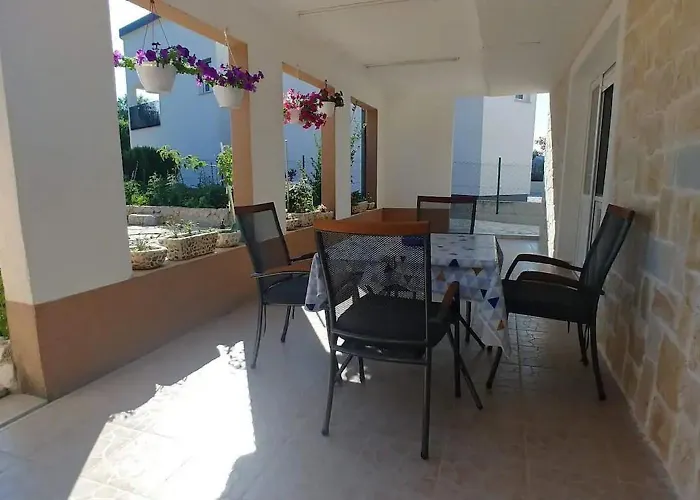 Marasovic Apartman Pirovac